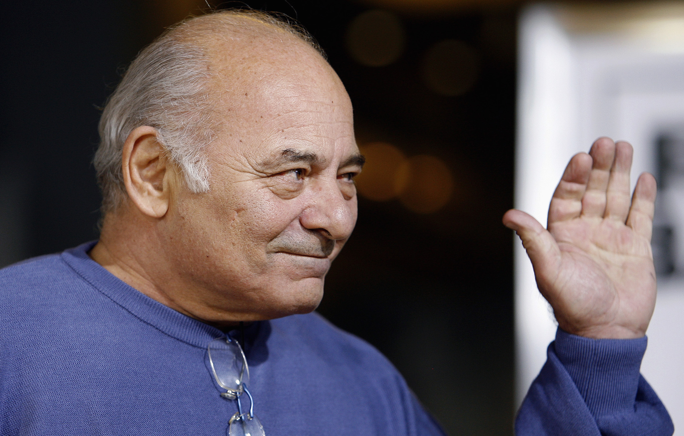 Addio Burt Young