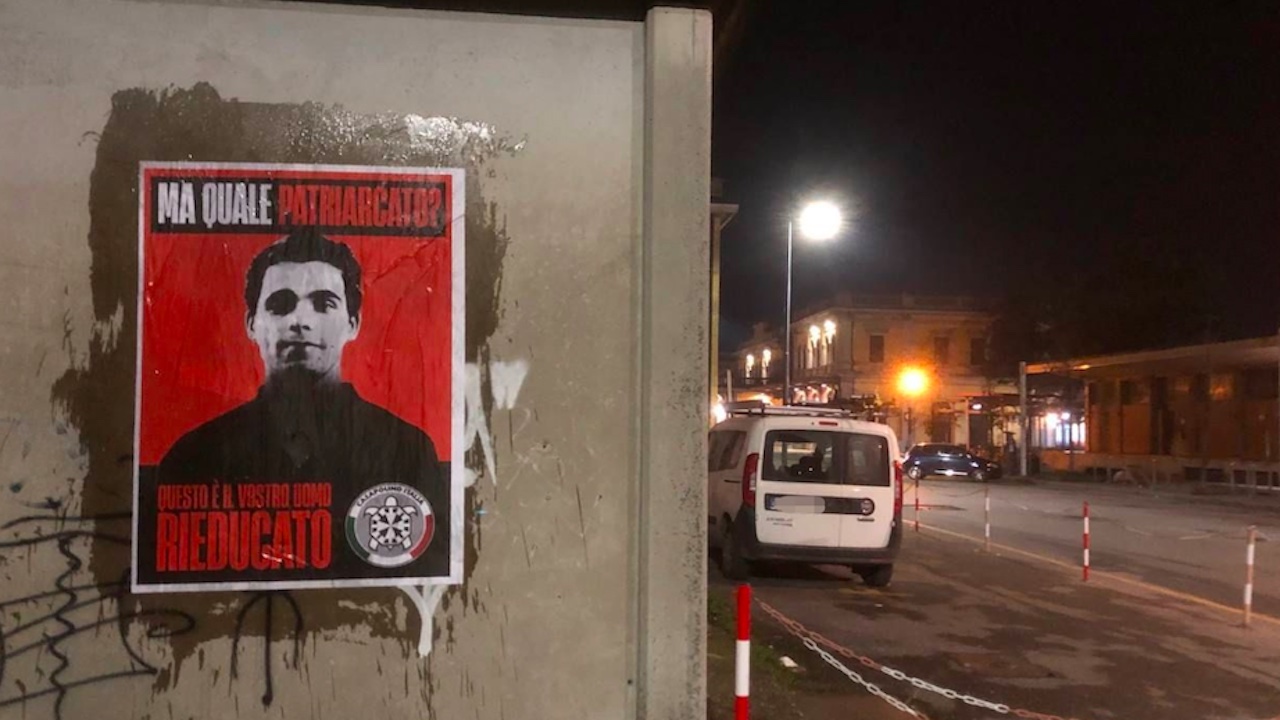 A Roma manifesti shock di Casapound con il volto di Turetta: “Ma quale patriarcato? Questo è il vostro uomo rieducato”