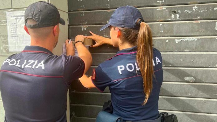 Roma, 14 minorenni trovati in sala scommesse: sequestro e maxi multa