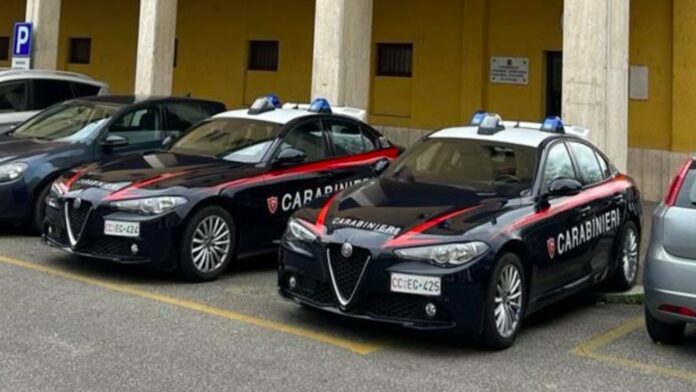 Roma, evade dai domiciliari per l'aperitivo e infastidisce clienti bar: arrestato