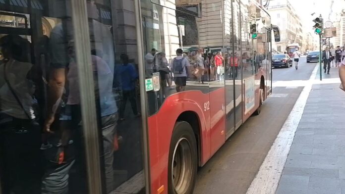 Sciopero trasporti Roma, giovedì 18 luglio mezzi a rischio per 4 ore