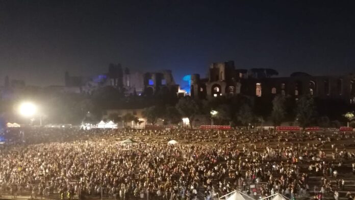 David Gilmour a Roma, 6 date sold out con 90mila spettatori al Circo Massimo