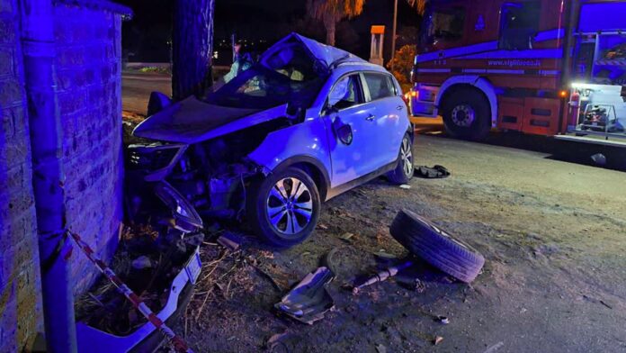 Tragedia a Nettuno, donna incinta e bimbo morti in incidente stradale