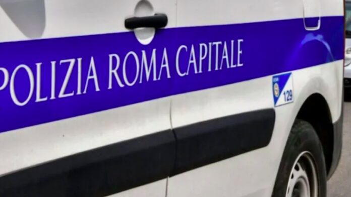 Ragazza di 24 anni investita da bus a Roma: è gravissima