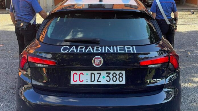 Rapina in villa ad Ardea: 20enne picchiato e sequestrato dai banditi